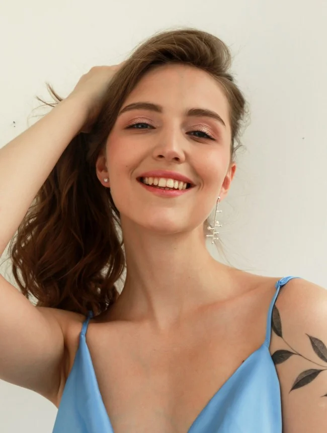 Моно-серьга «Горизонт событий» с белым жемчугом