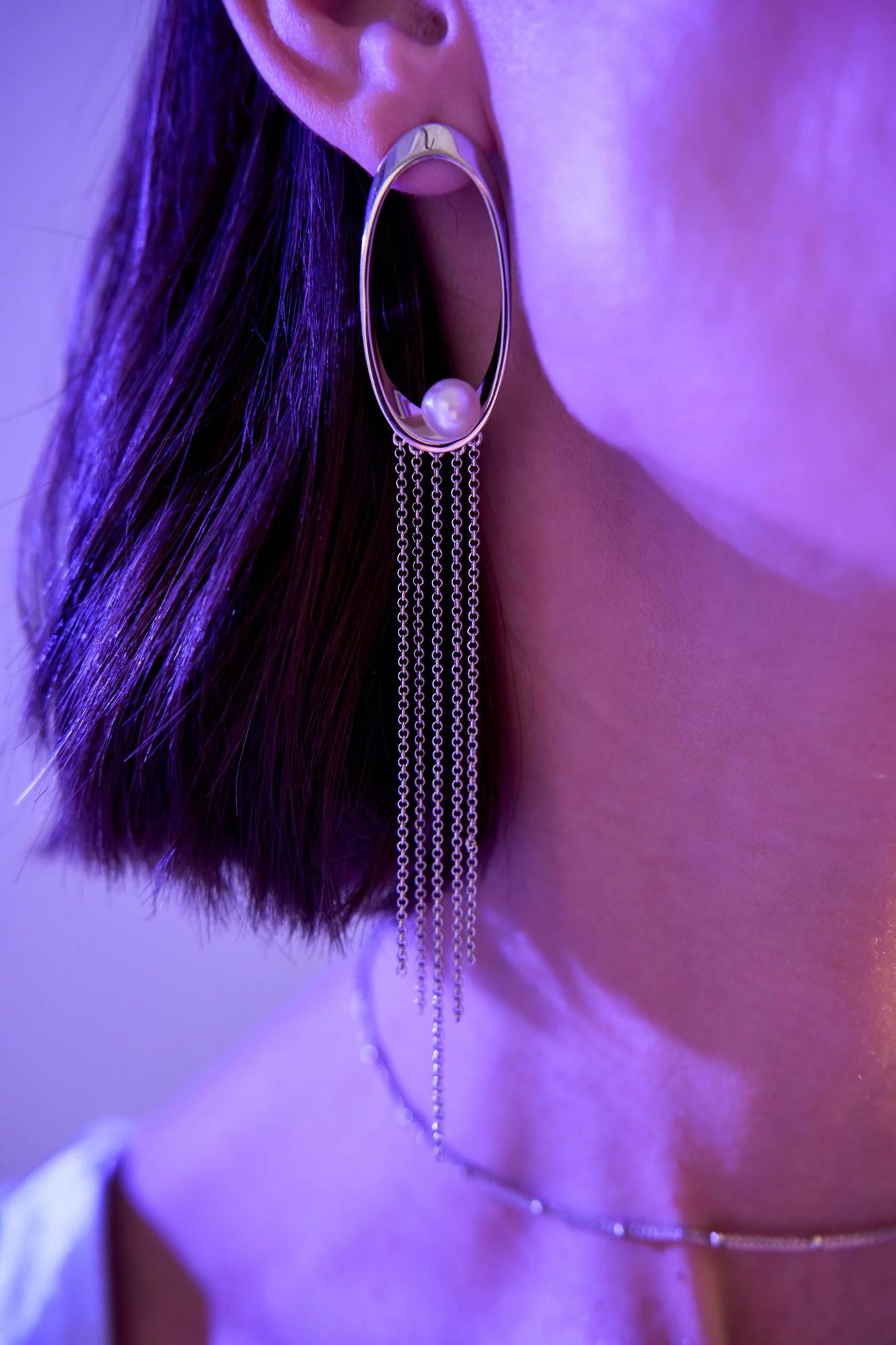 Серьги СМЕЛО - SMELO с цепочками и жемчугом