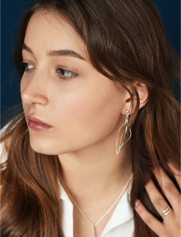 Моносерьга Лепесток