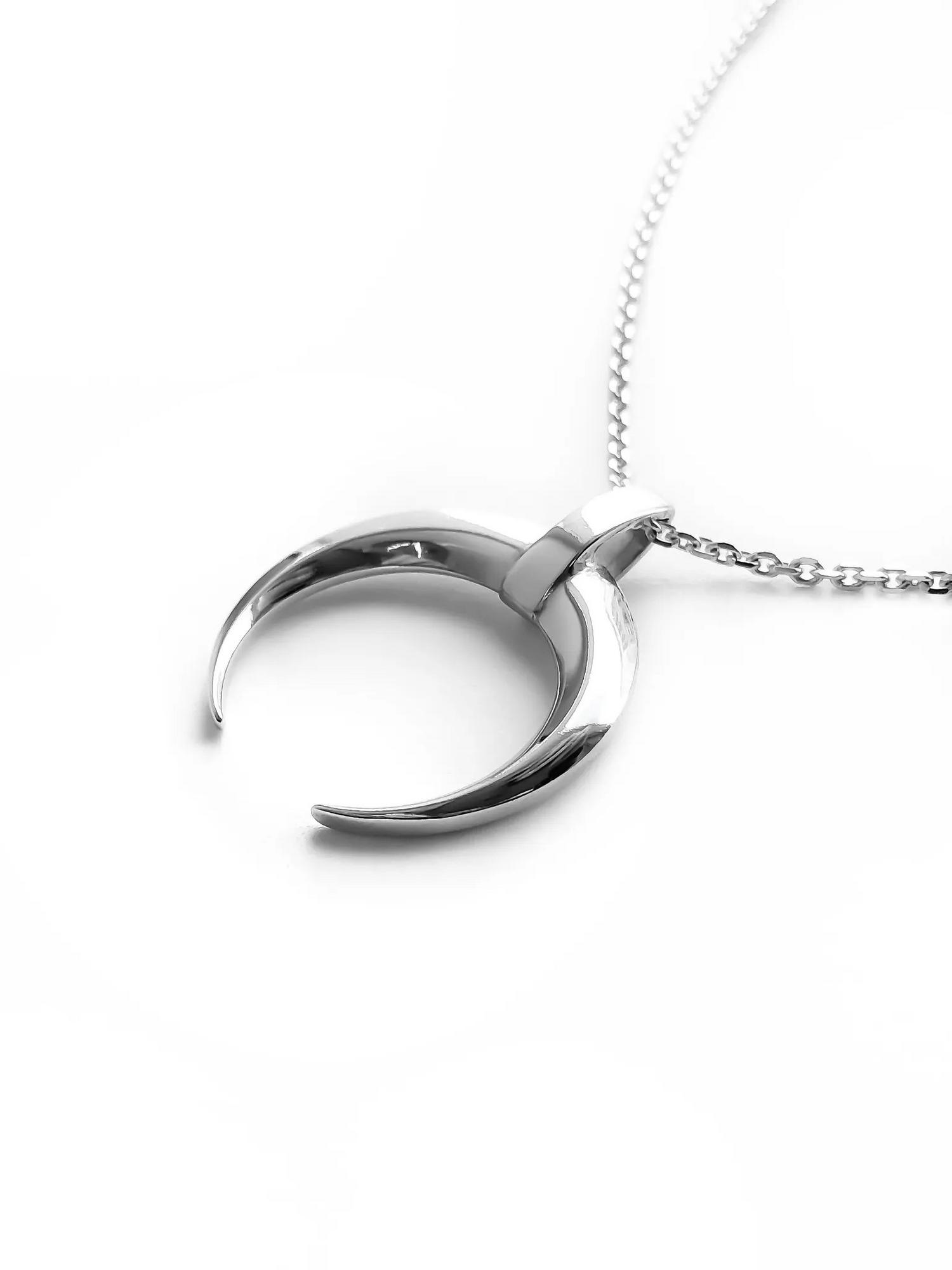 Серебряная подвеска-оберег  "Лунница" с цепочкой