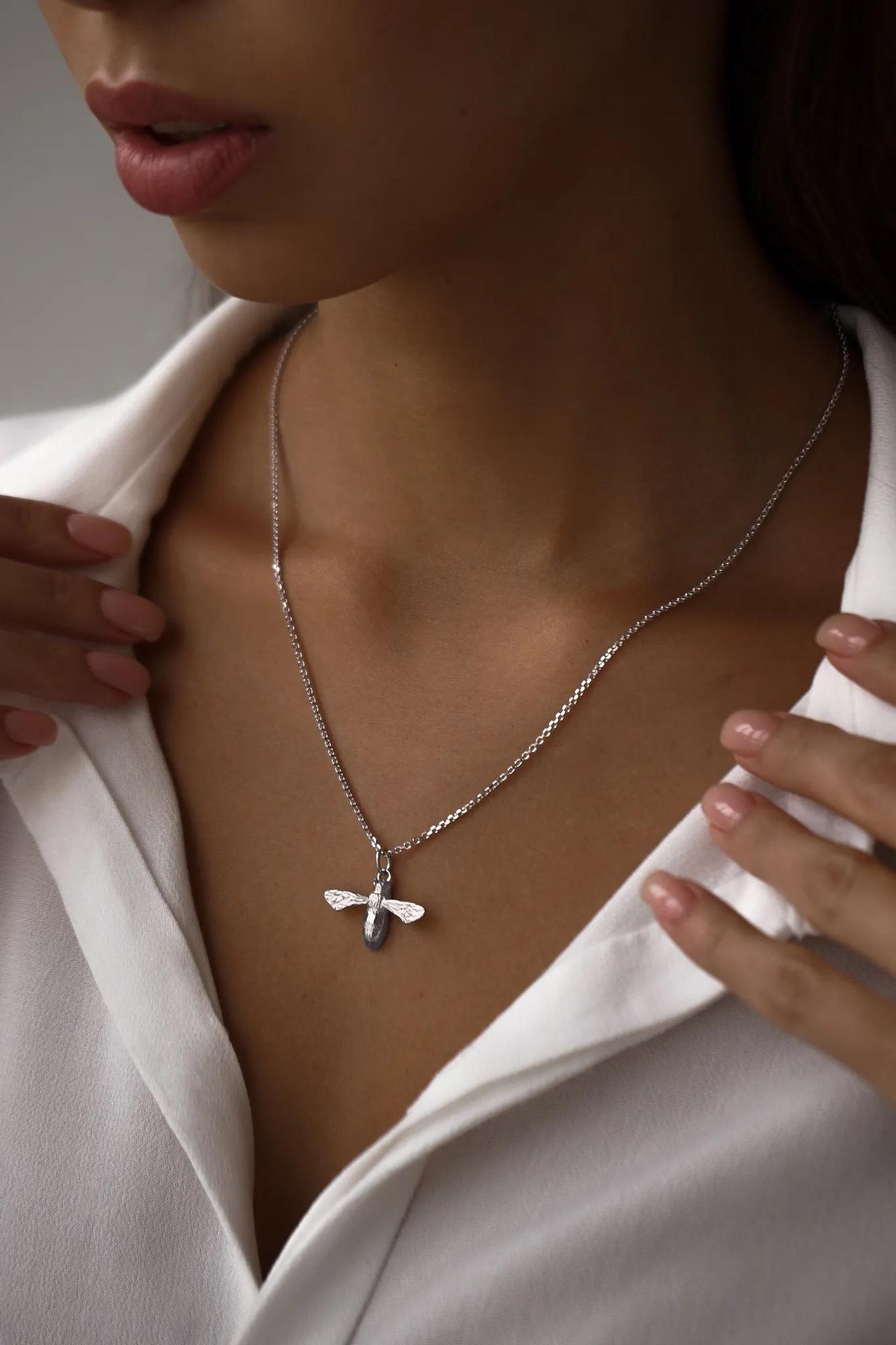 Серебряное колье пчела Природа (Nature)