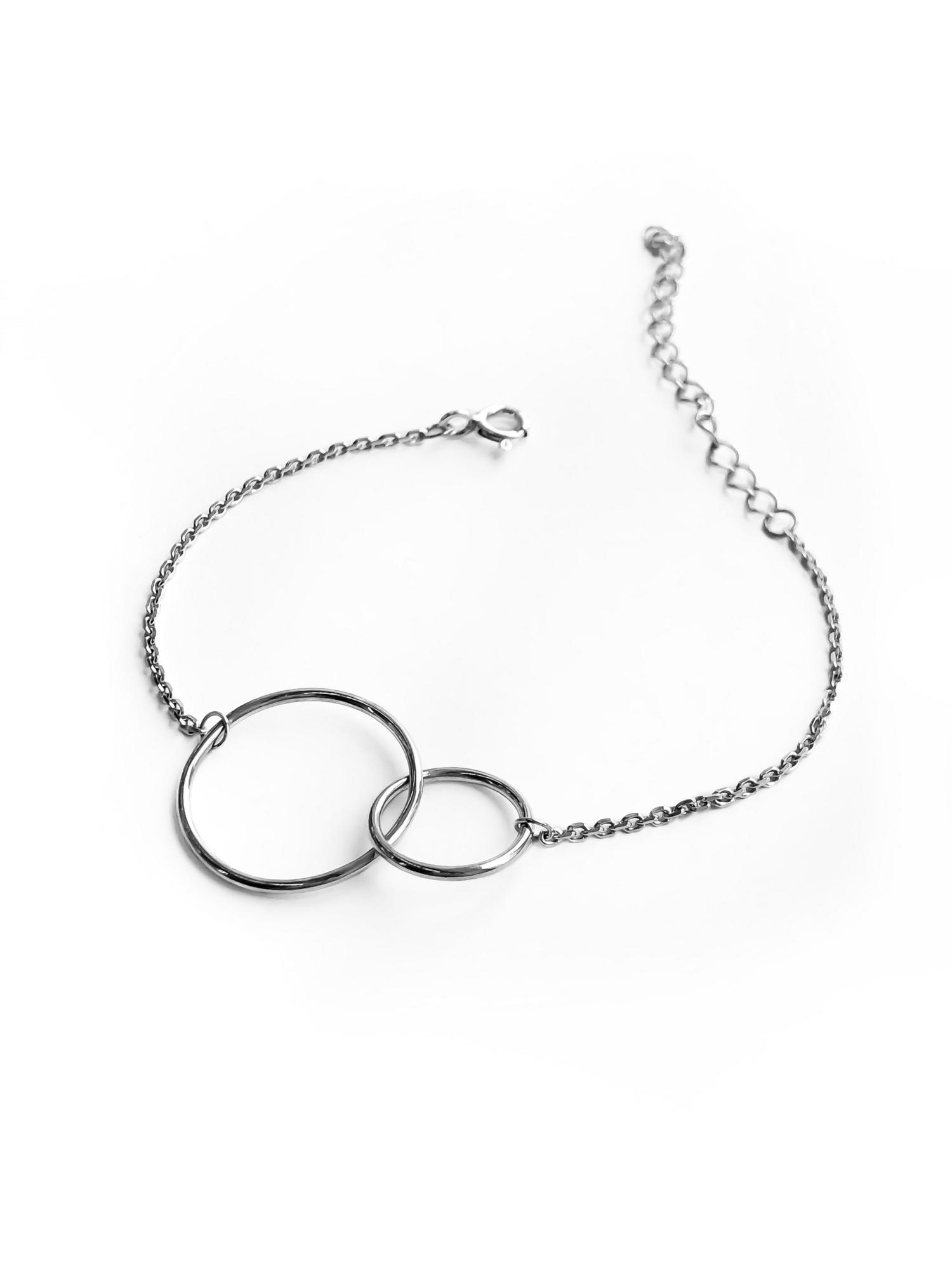 Серебряный браслет на цепочке "Бесконечность"
