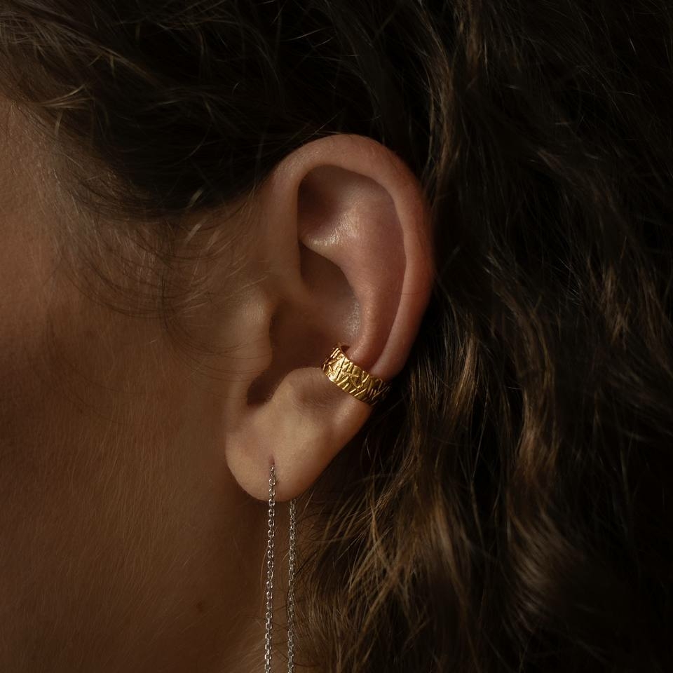 Серебряная серьга-кафф Будущее в позолоте - Future gold