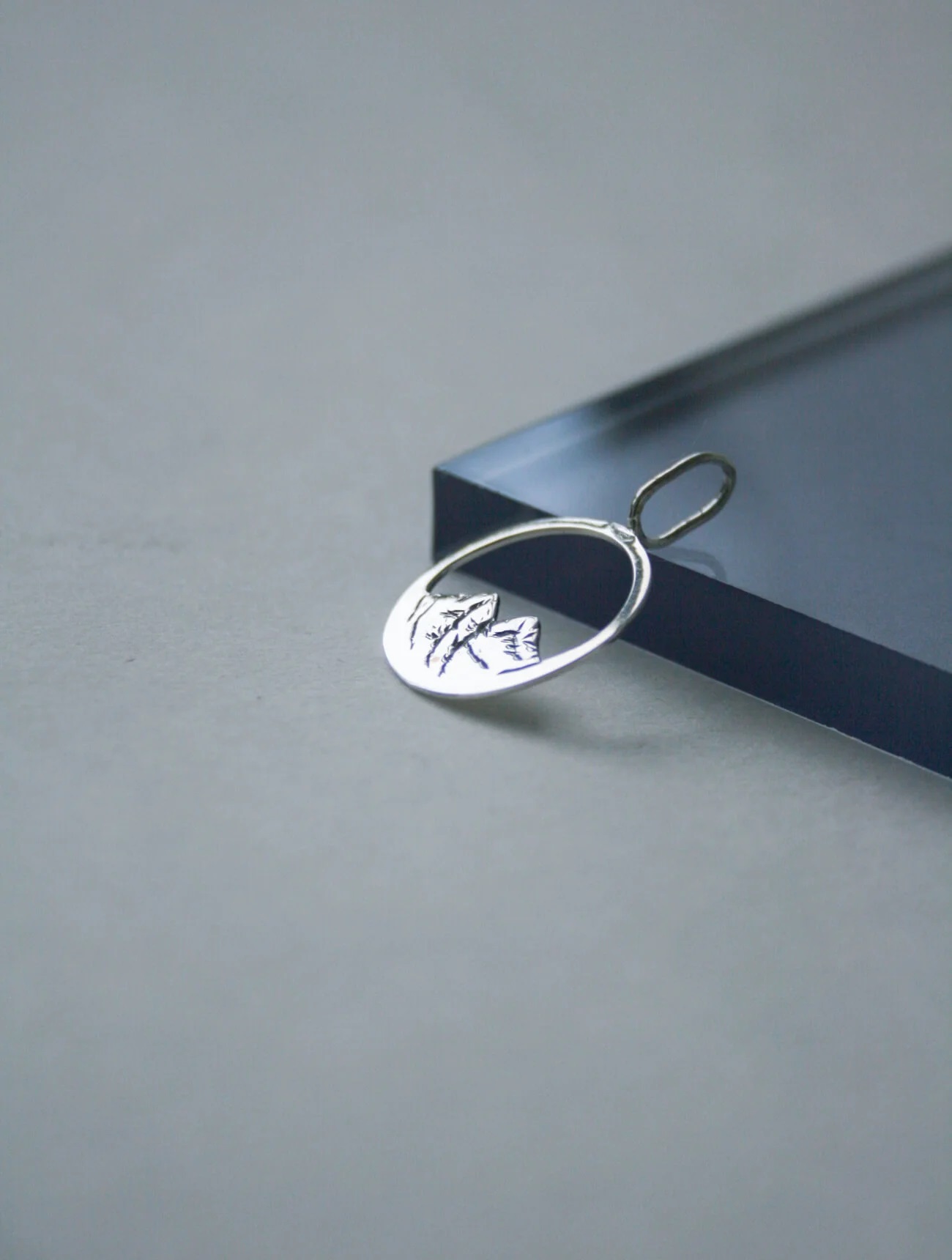 Кулон «‎Горы»