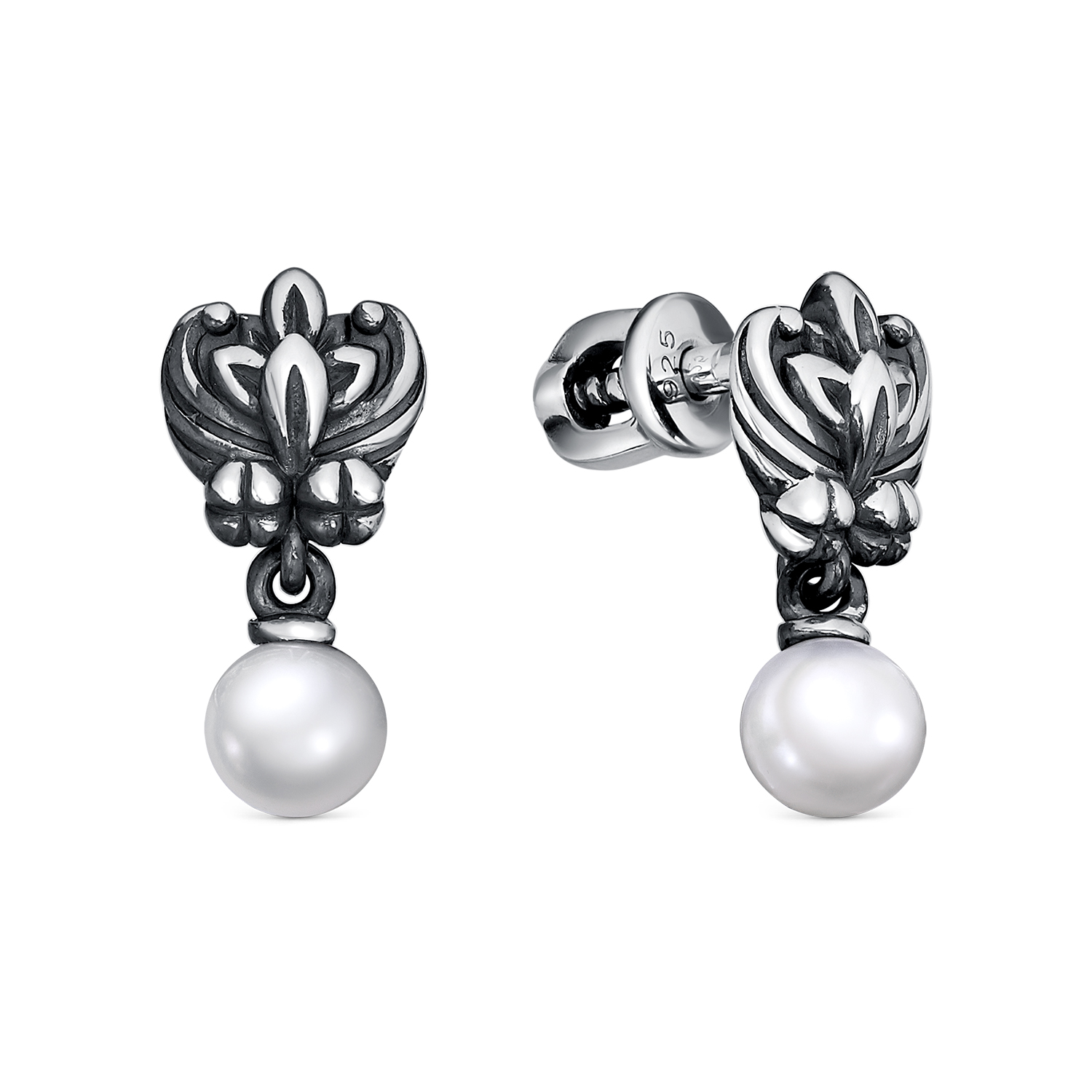 Серьги пусеты с жемчугом