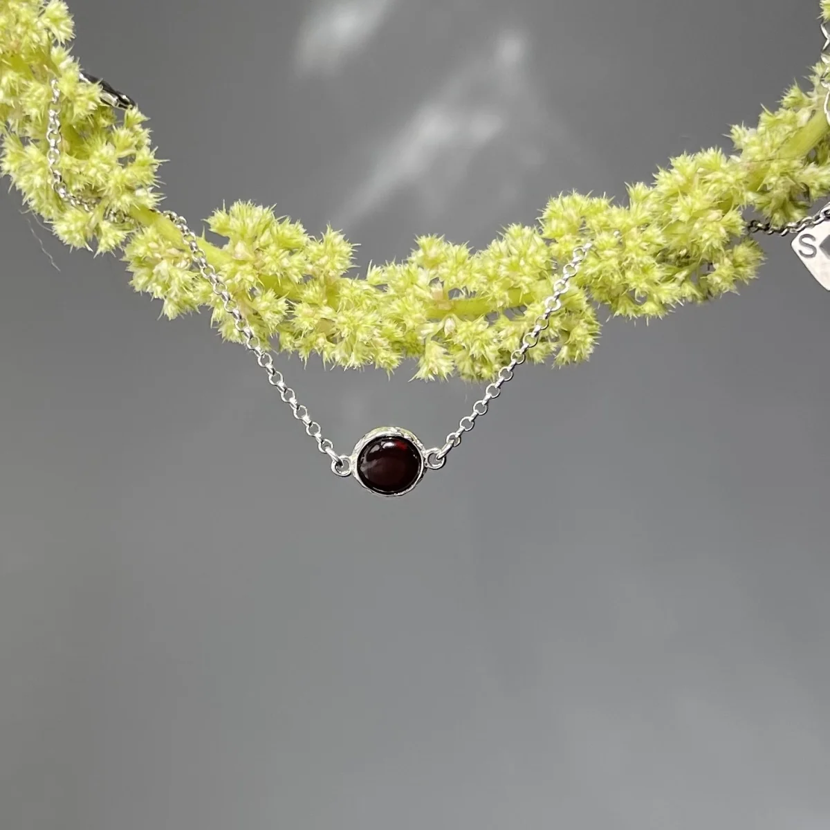 Браслет серебряный с янтарём W20002RV