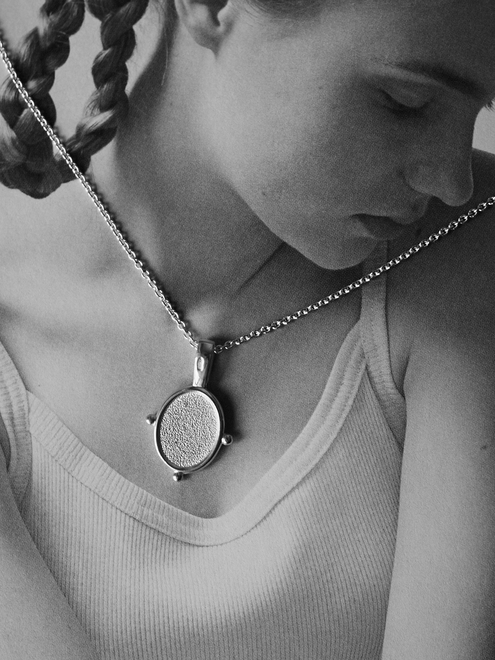 Кулон зеркало гармония