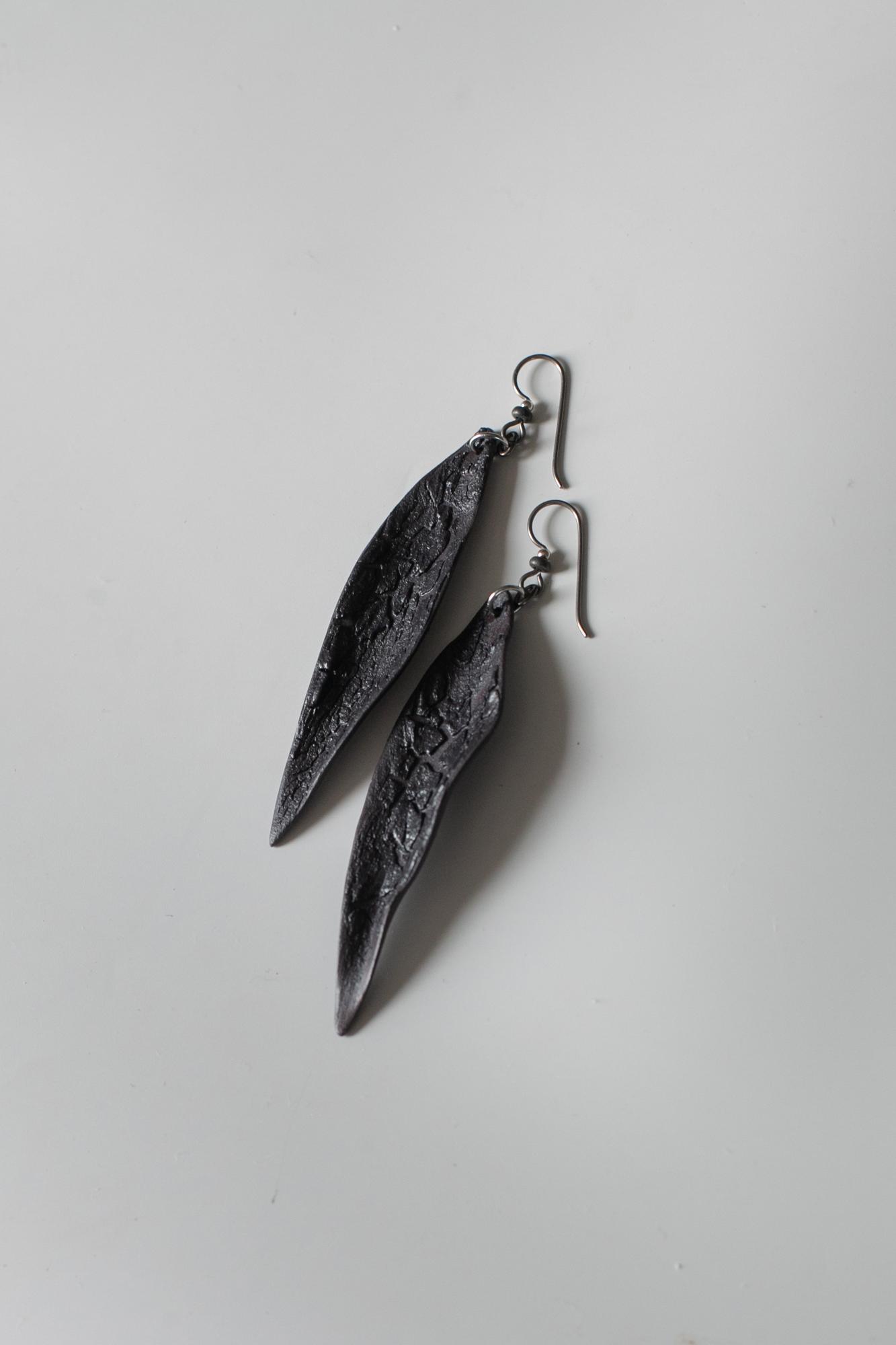 Серьги на швензах «Сгоревшие» S-130