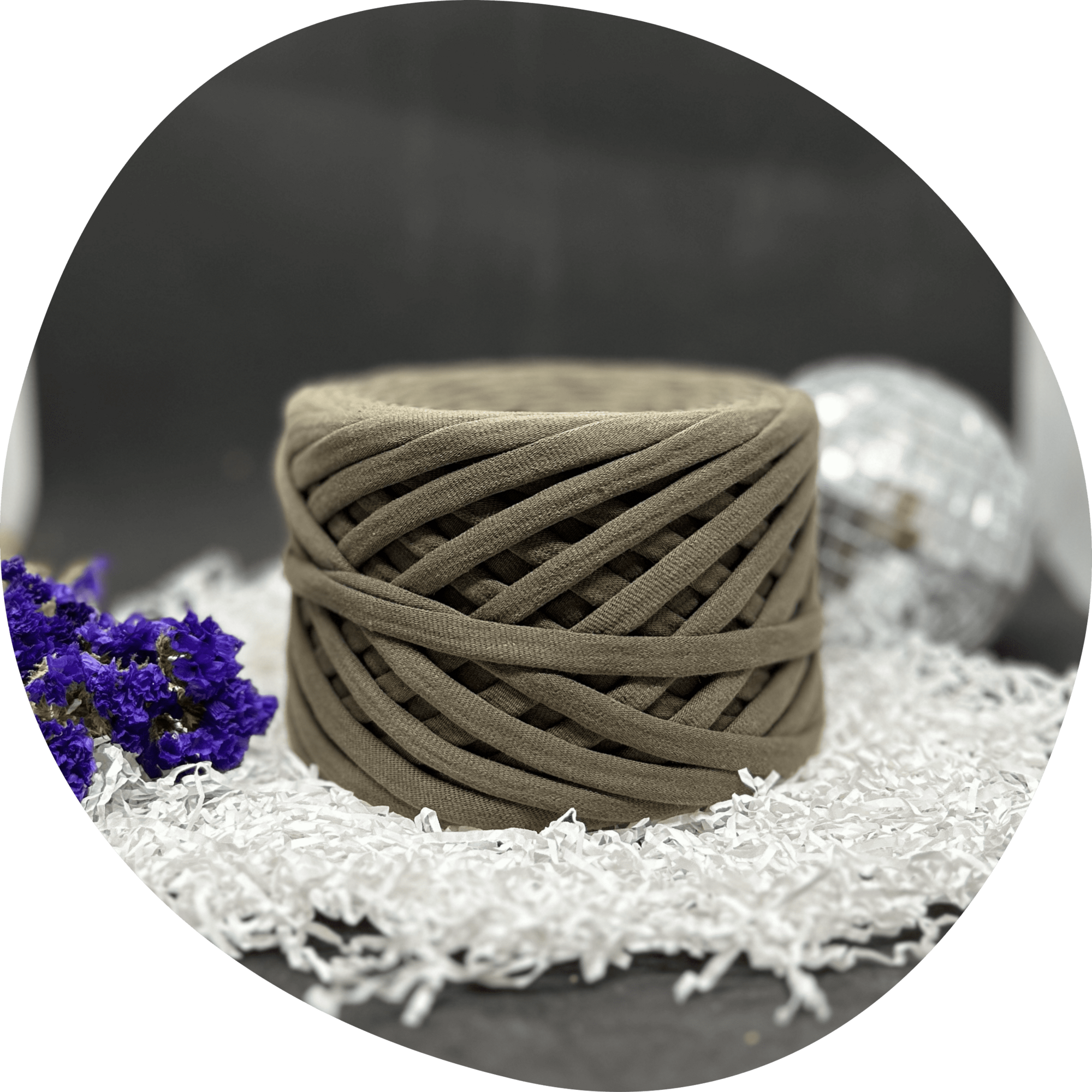 Светлый хаки