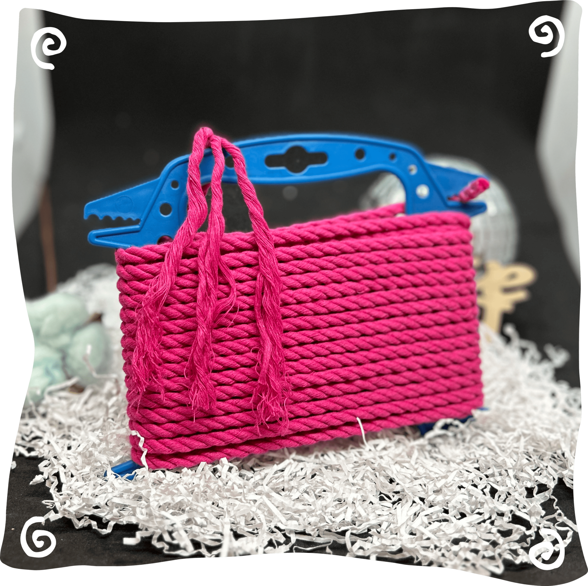 Шнур ХБ крученый 7 мм, 190г, 10м,  728 – фуксия