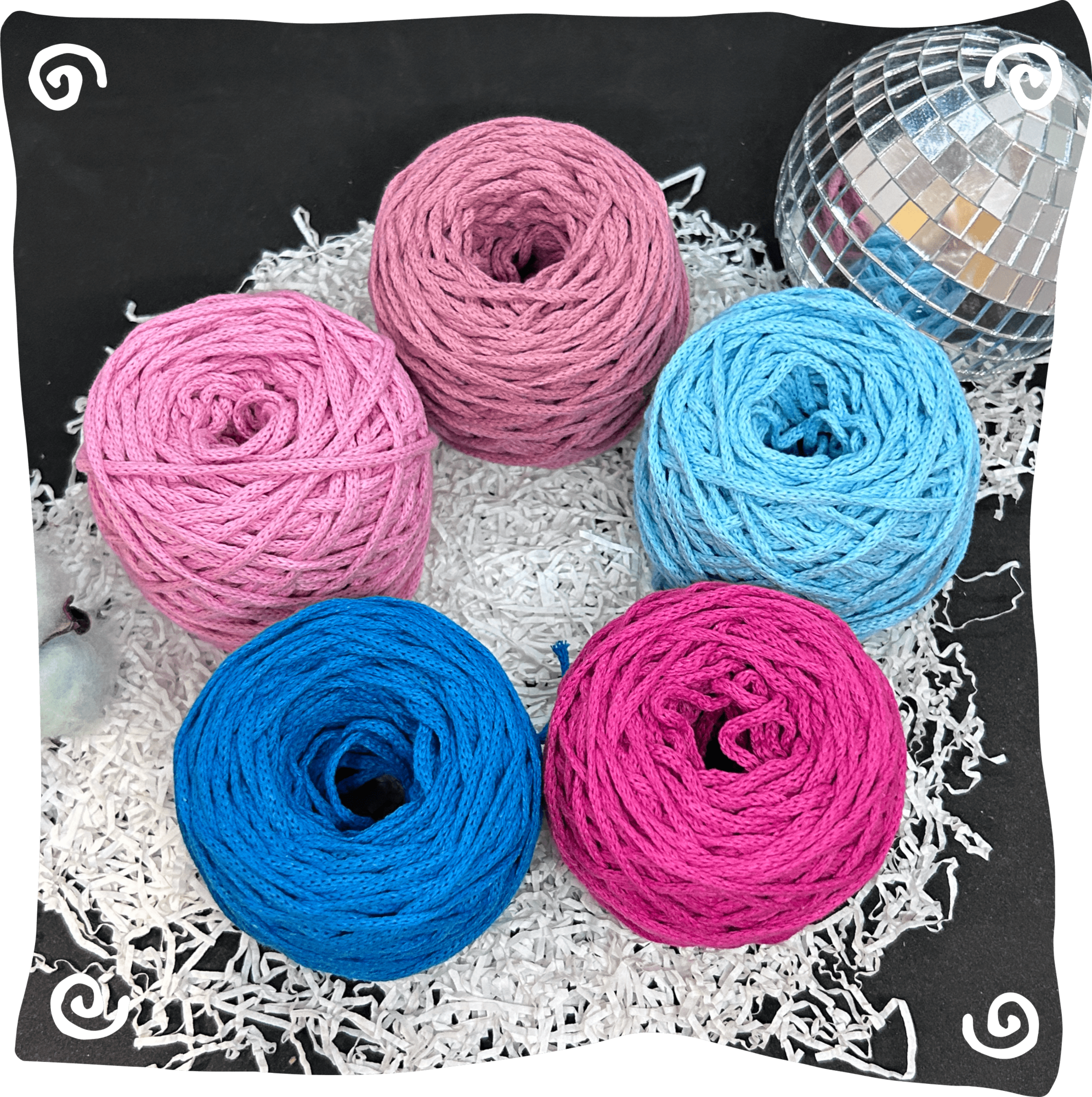 Набор №20 - "Надувной фламинго" ХБ 3 мм клубок, 5 по 80г, 45м, цвета – 18,22,24,28,29