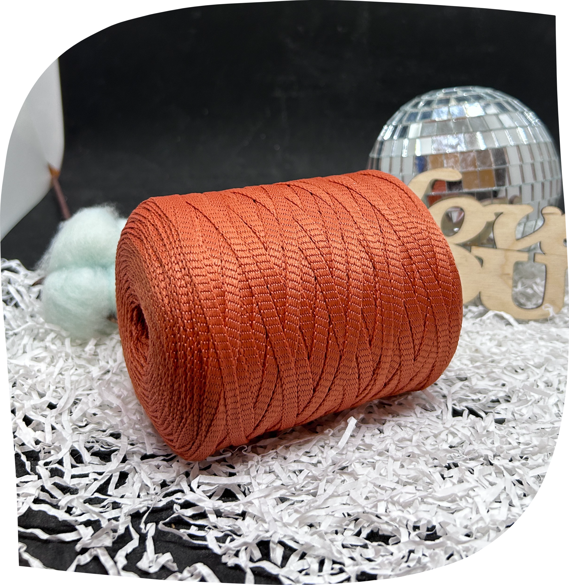 Шнур ПЭ вязаный плоский 5 мм, 200г, 140м,  3031 – терракотовый