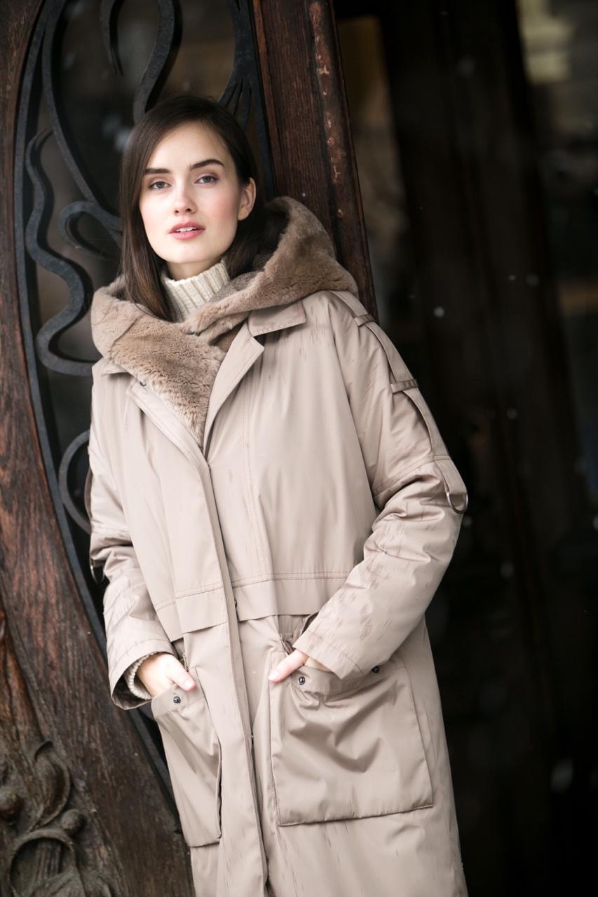 Капюшон из натурального меха кролика