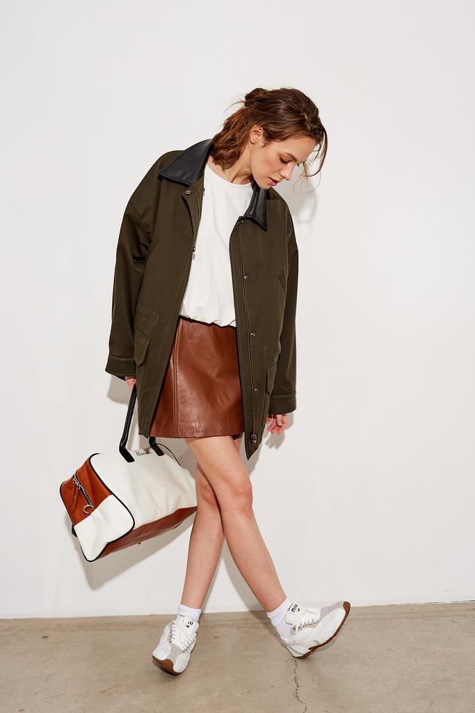 Куртка из хлопка с кожаным воротником