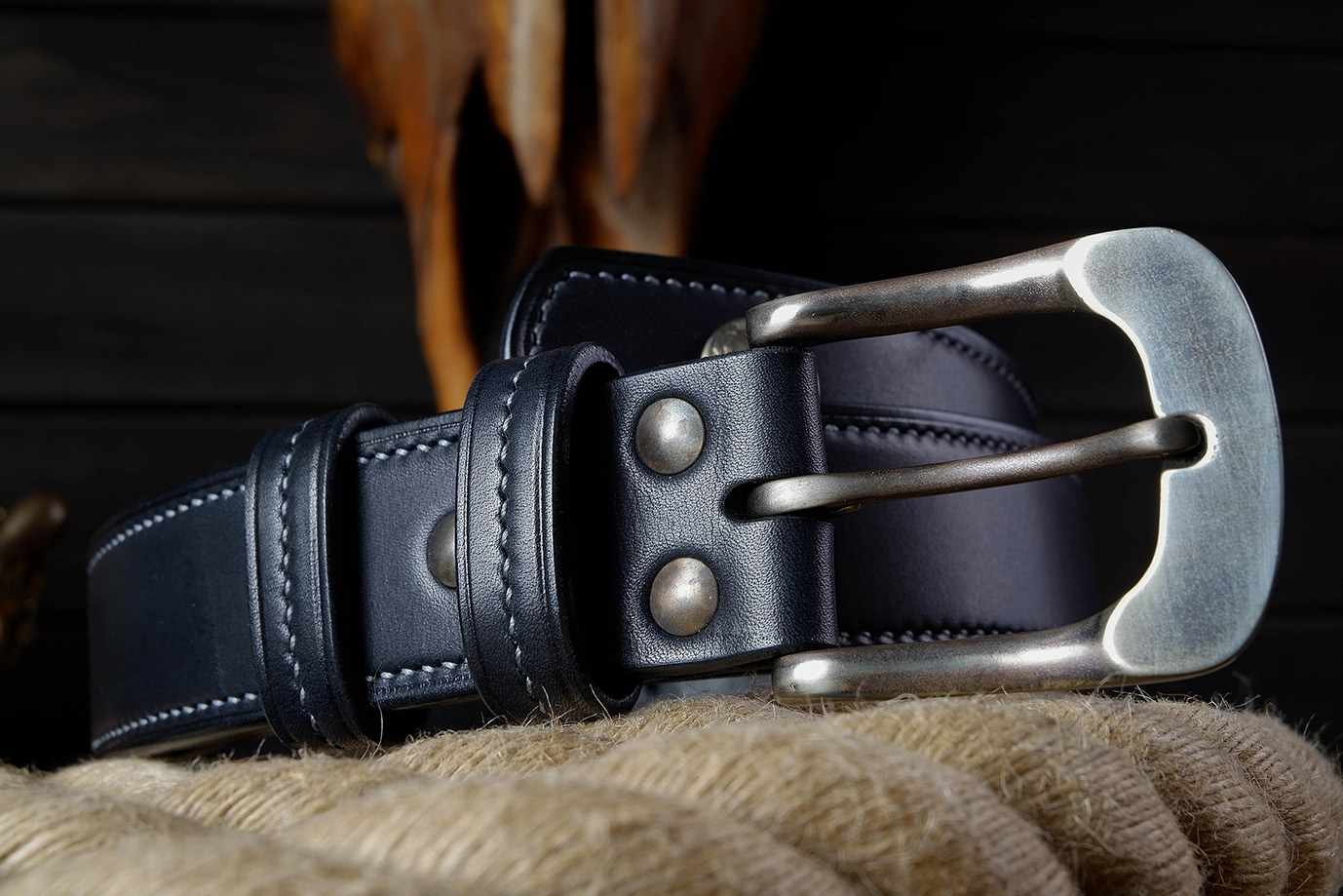 мужской ремень, кожаный ремень, для джинсов, черная кожа, толстый ремень, пряжка литая латунь, ширина 40 мм, 4 см, ручная работа, Grossone, водяной буйвол, надежная пряжка, японская кожа, ручная прошивка, брючный, джинсовый ремень, классический ремень, купить ремень, заказать ремень, ремень под заказ, ремень большой размер, авторские пряжки, пряжка саммит