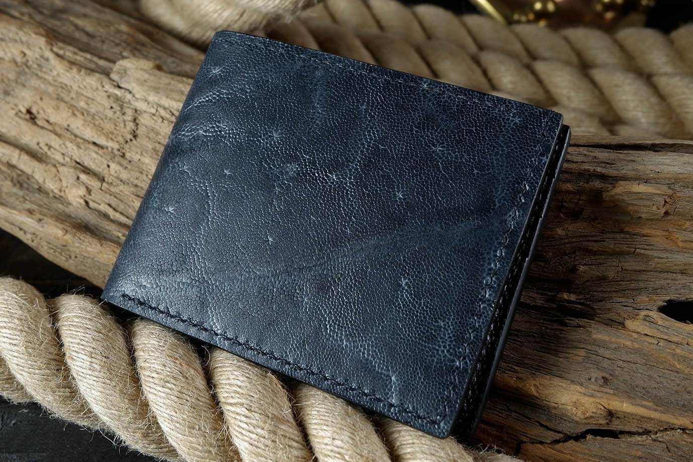 мужское портмоне, мужской кошелек, серая кожа, заказать портмоне, купить портмоне, портмоне под заказ, ручная прошивка, ручная работа, натуральная кожа, экзотическая кожа, необычная кожа, редкая кожа, кожа слона, кожа козы