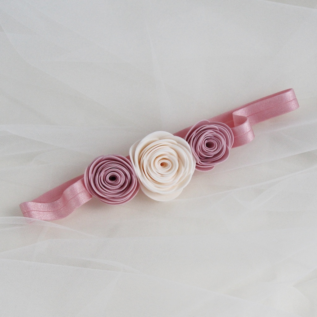 Повязка на голову "Фоамирановый цветы" цвет розовый