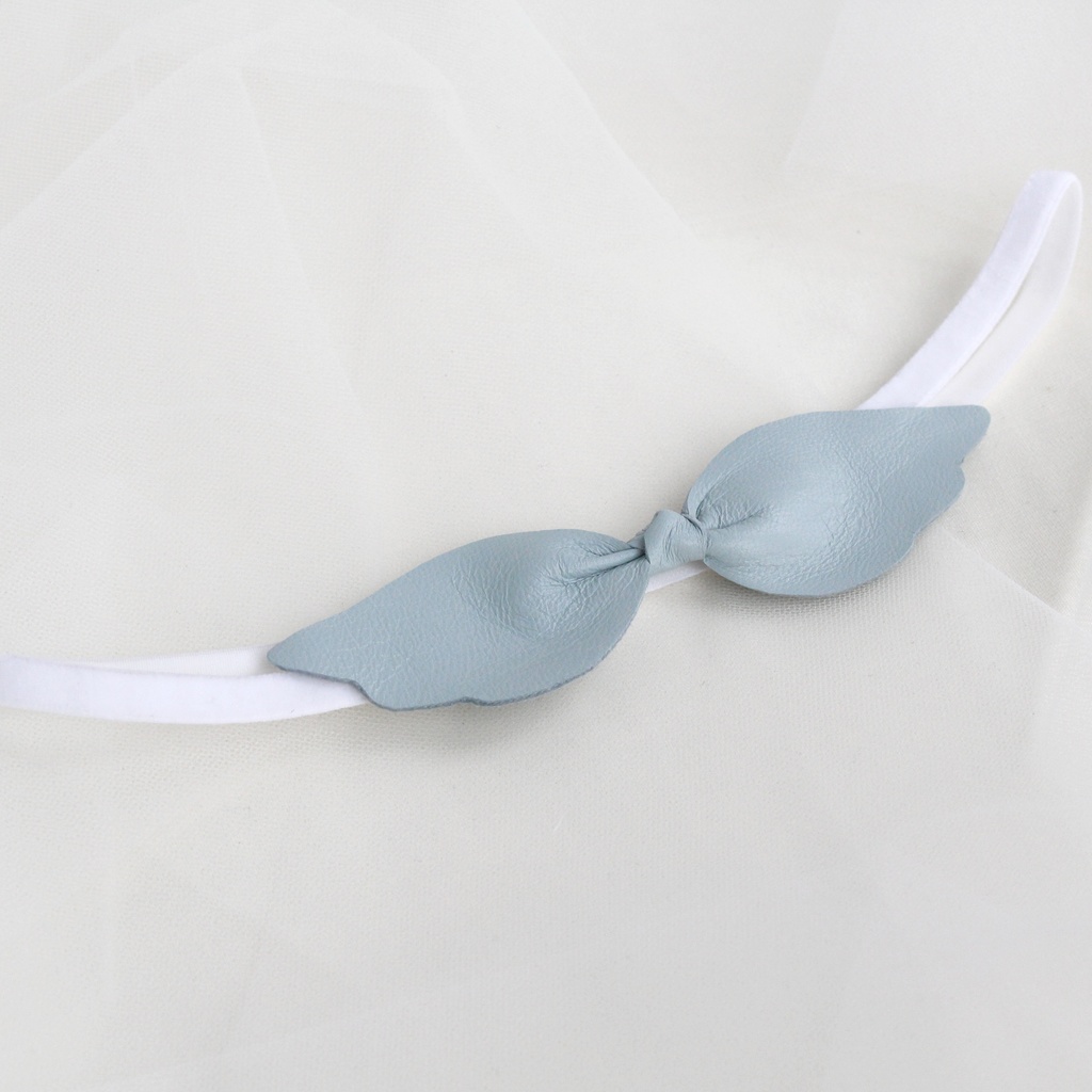 Повязка на голову "Крылья ангела" цвет светло-голубой