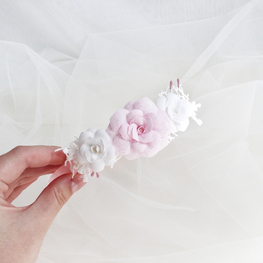 Ободок "Нежные цветы" розовый