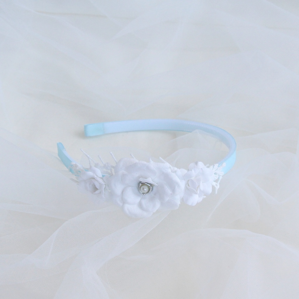 Ободок "Нежные цветы" белый и голубой