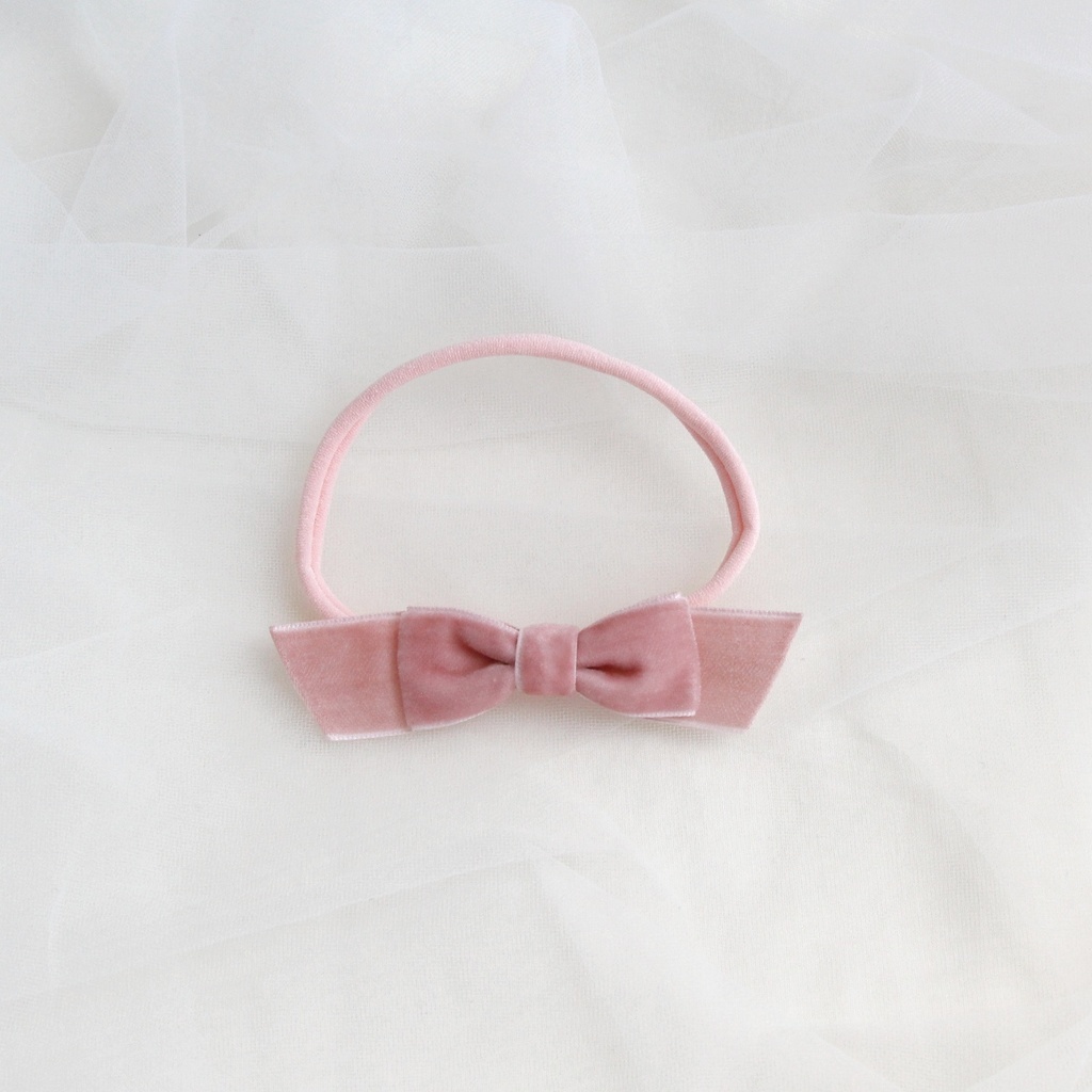 Повязка на голову "Бархатный бантик" пыльно-розовый