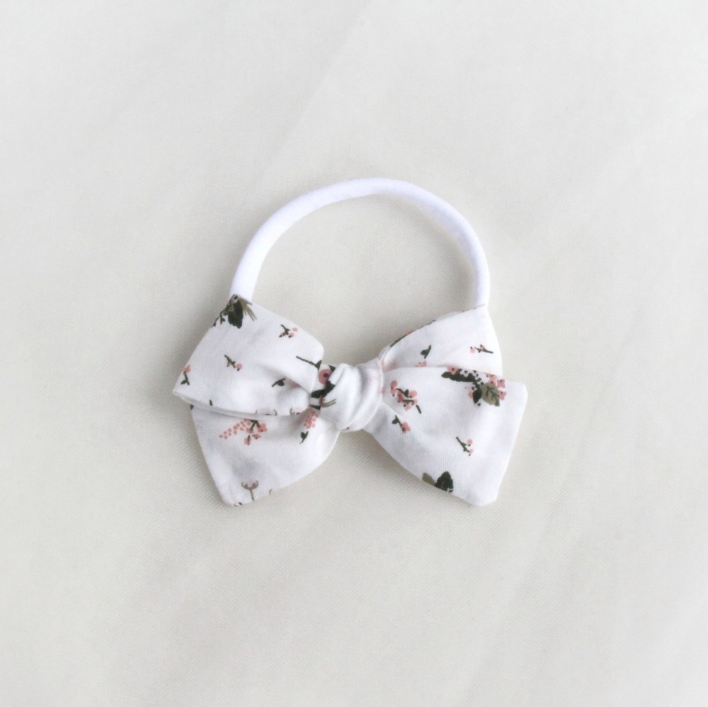 Повязка на голову "Хлопковый бант" белый с цветами