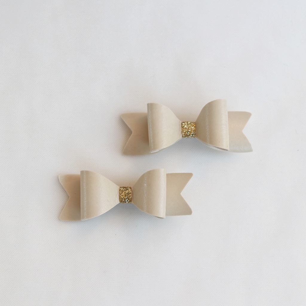 Заколки-зажимы "Бантики" бежевый