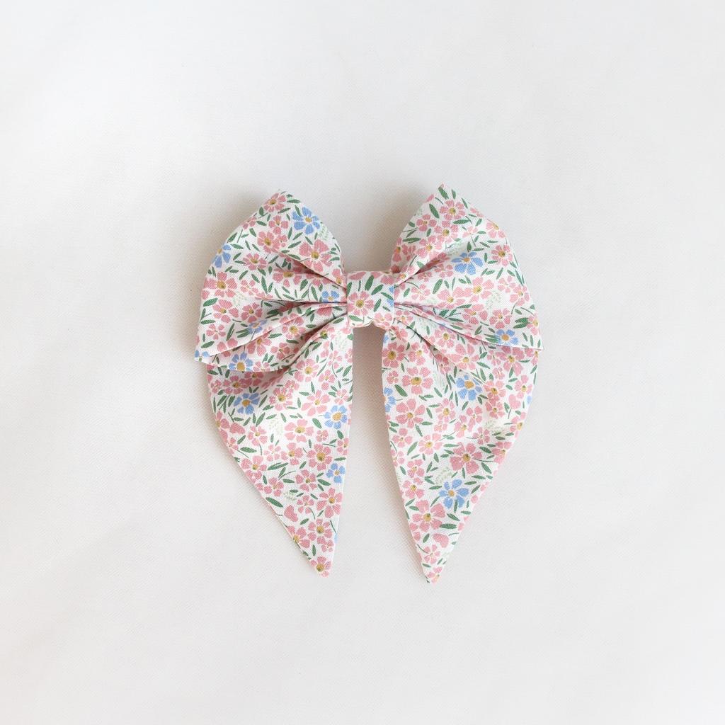 Заколка-автомат "Бант с хвостиками" розовые цветочки