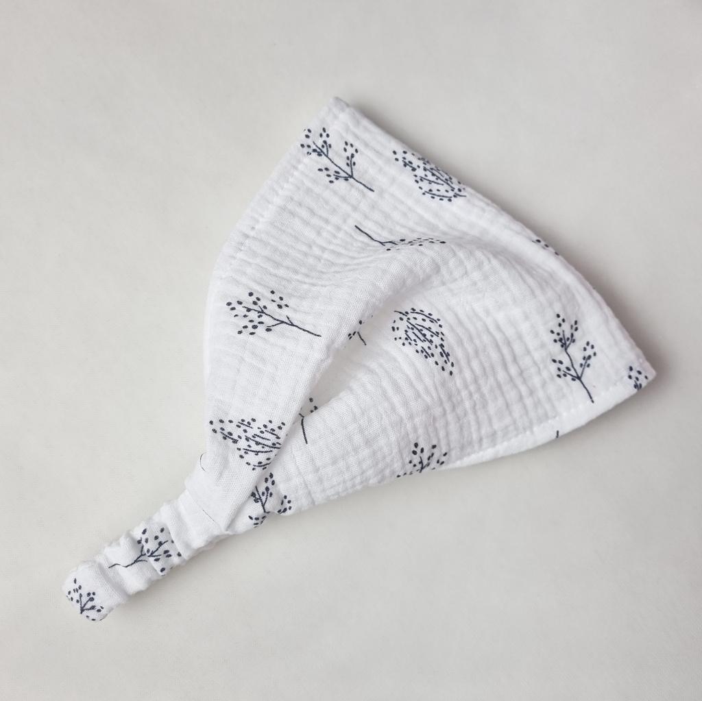 Косынка "Муслиновая" веточки на белом