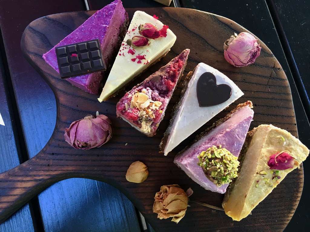 Торт-ассорти (половина)