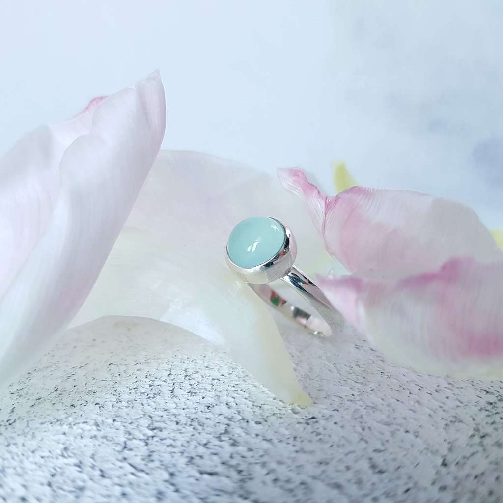 Кольцо с аква халцедоном