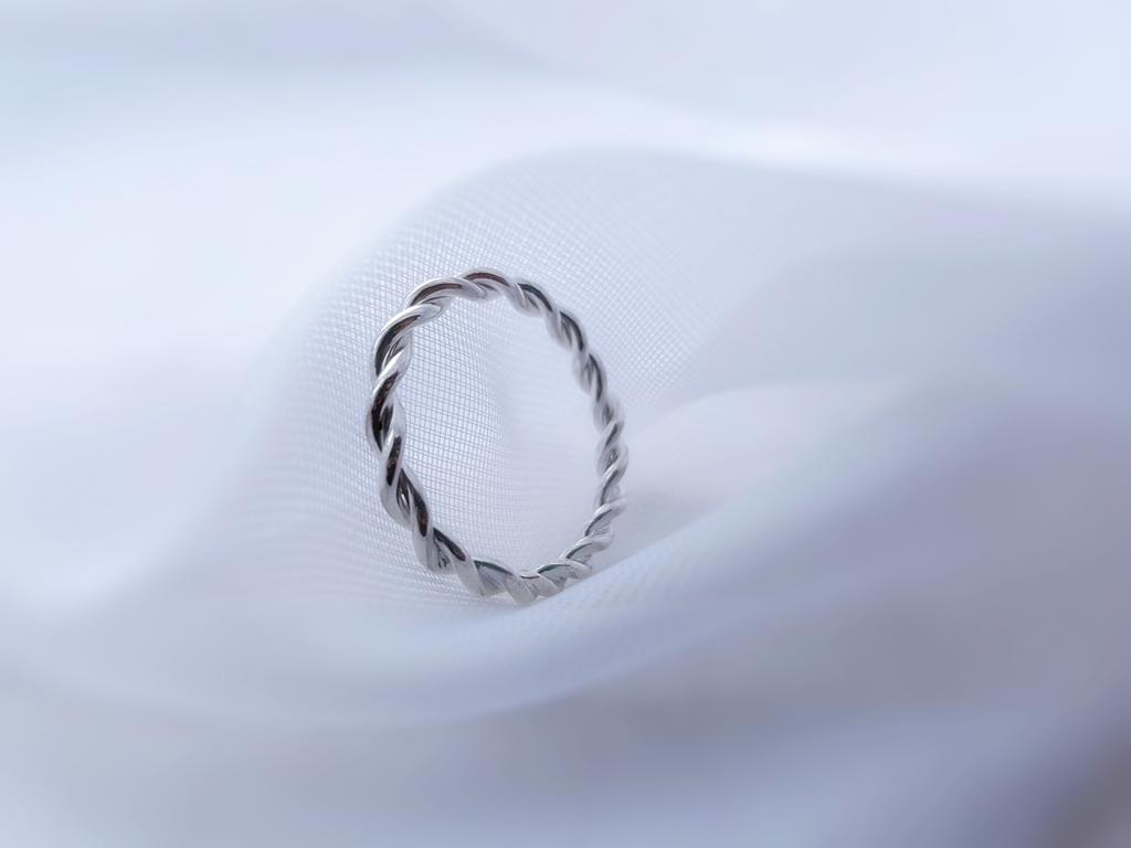 Витое кольцо