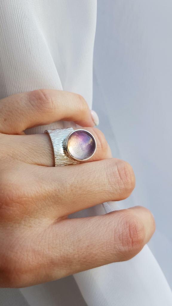 Серебряное кольцо с аметрином