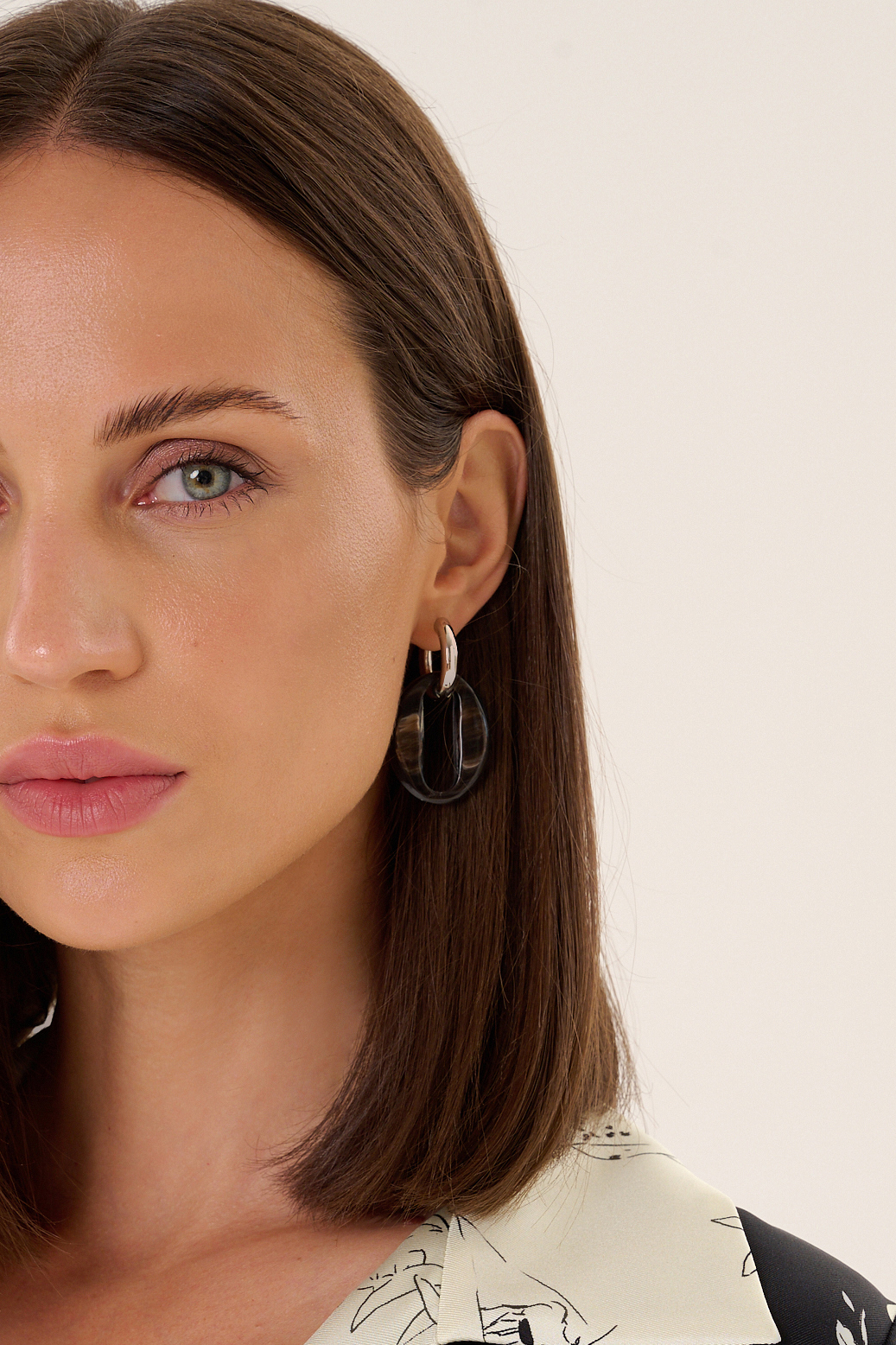 Подвеска для серьги из рога темная