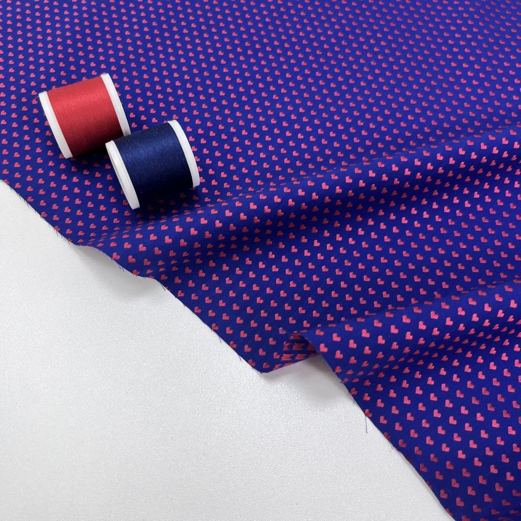 Шелковый хлопок с вышивкой. Сердечный парад