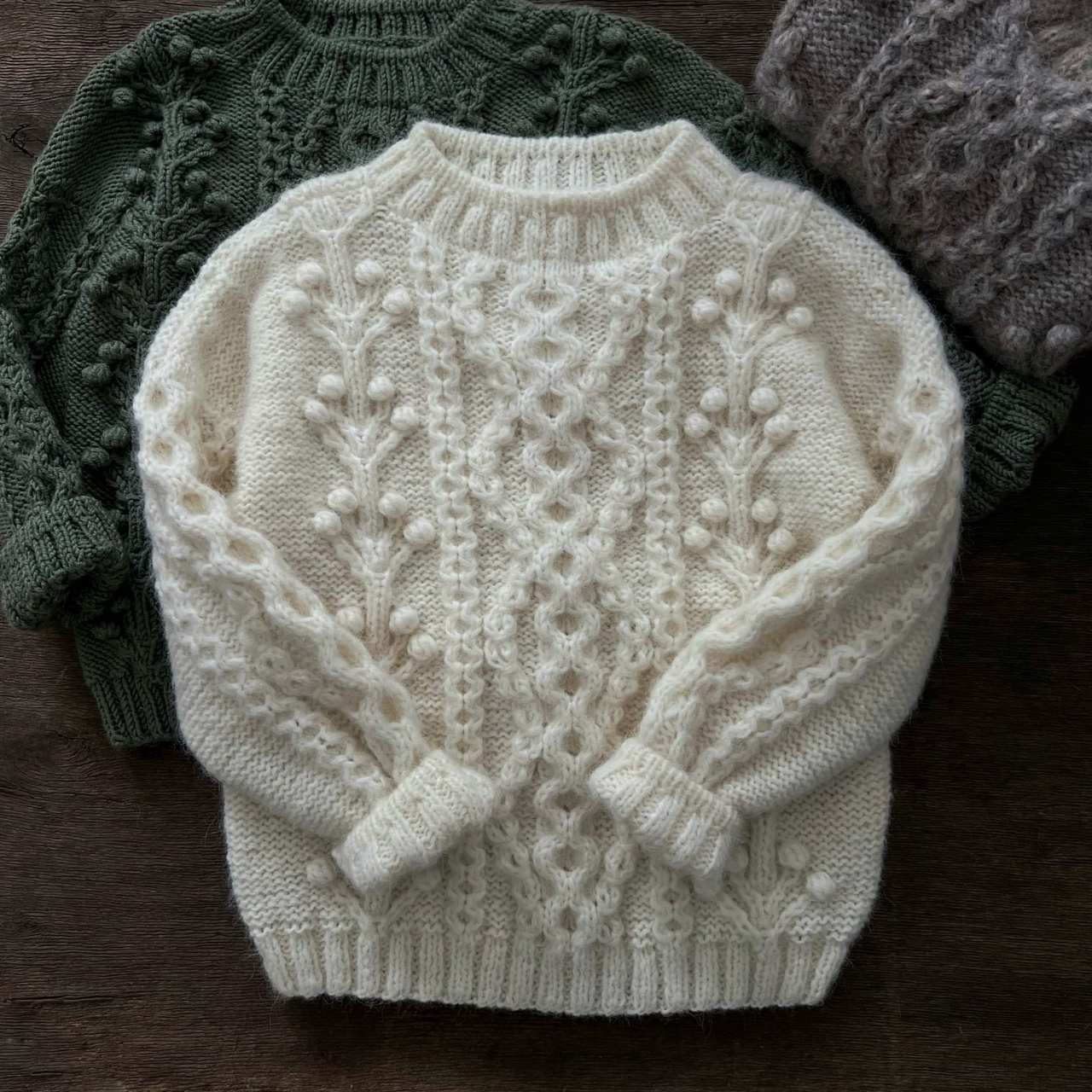 Описание #currant_sweater