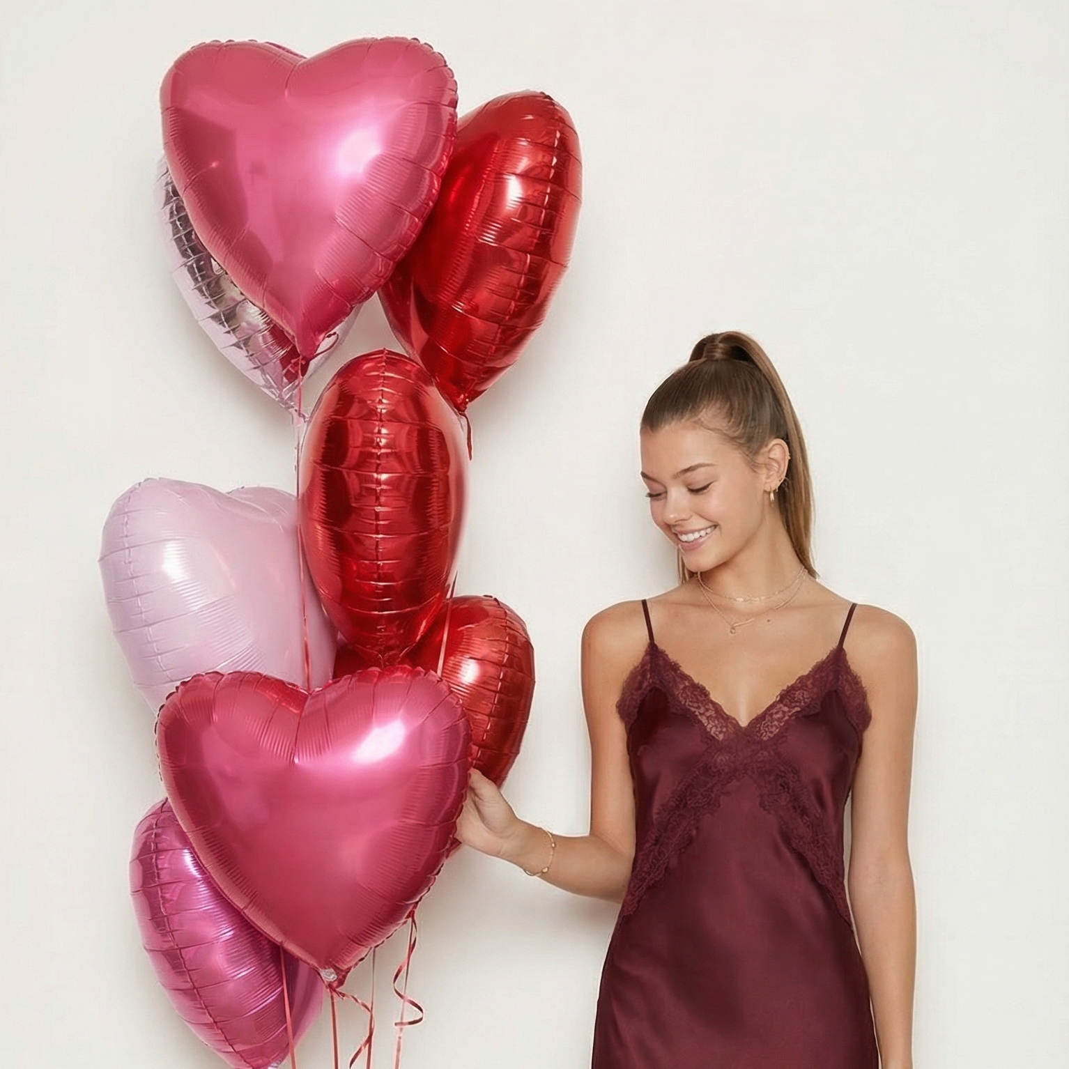 Фонтан из фольгированых сердец 8 шт