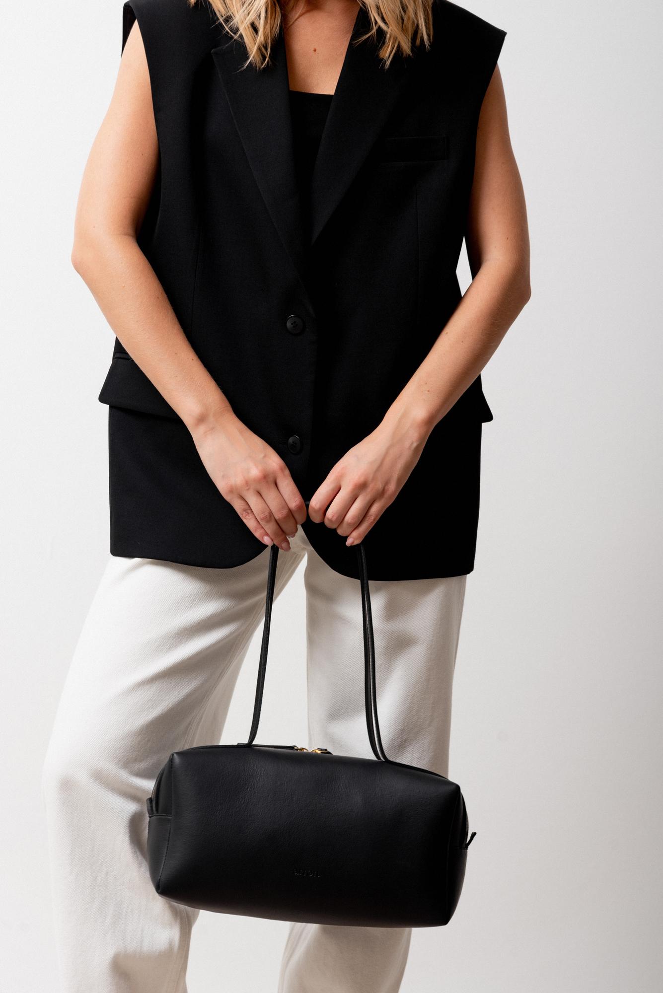 Сумка Middle Baguette Black