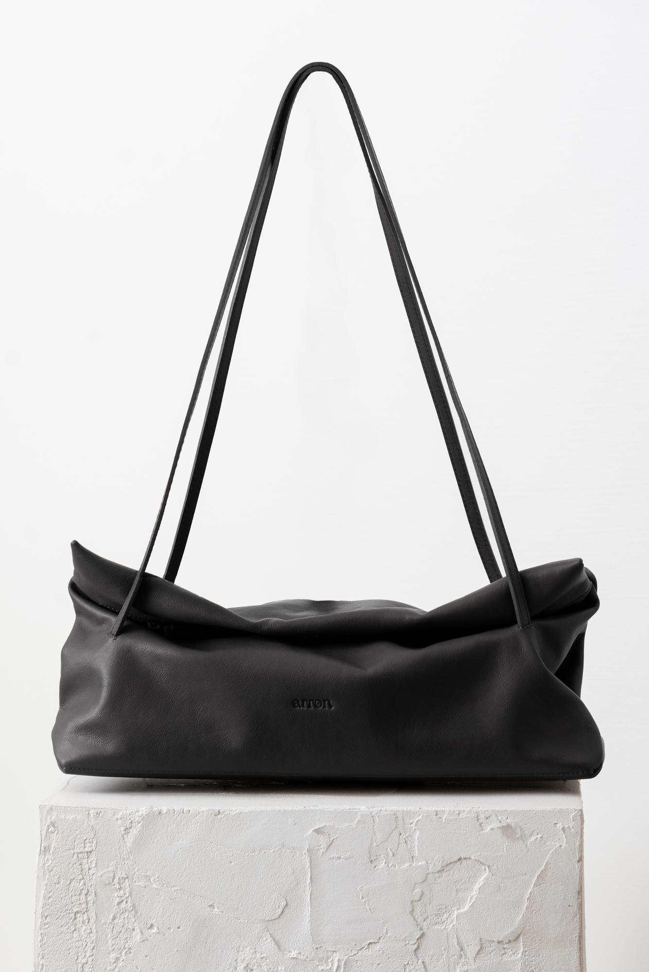 Сумка Soft Baguette Black