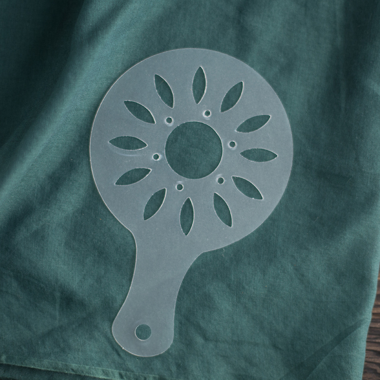 Трафарет "Скромное лето"