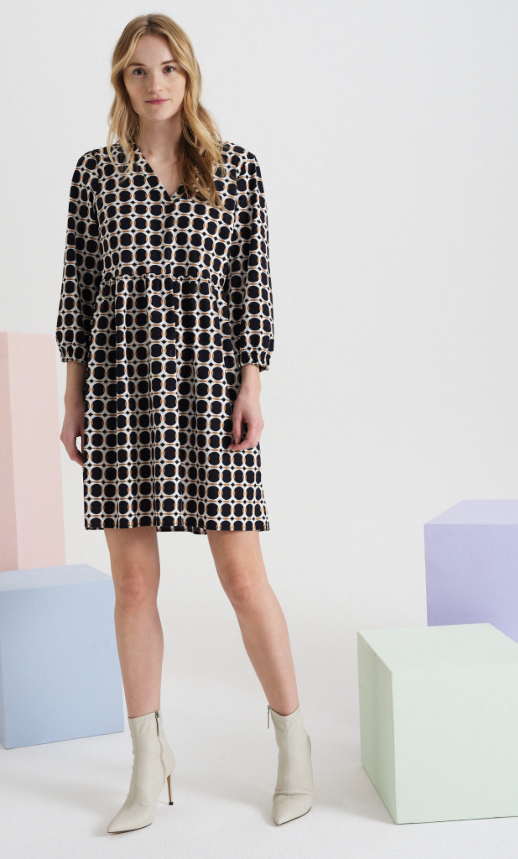 Платье More&More