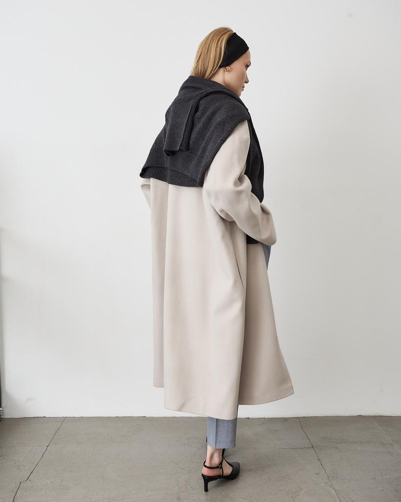 пальто двубортное (молочный)