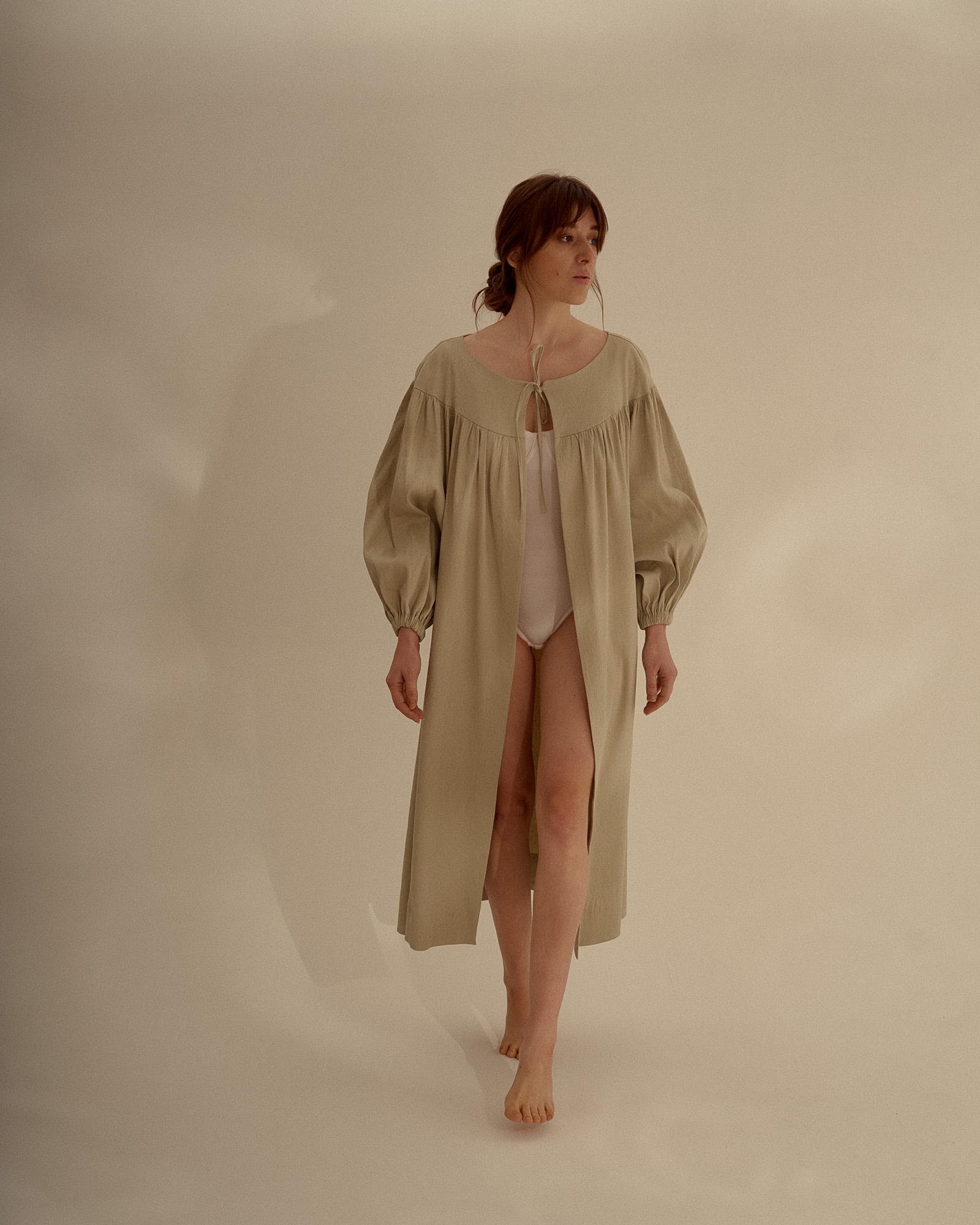 Легкий плащ