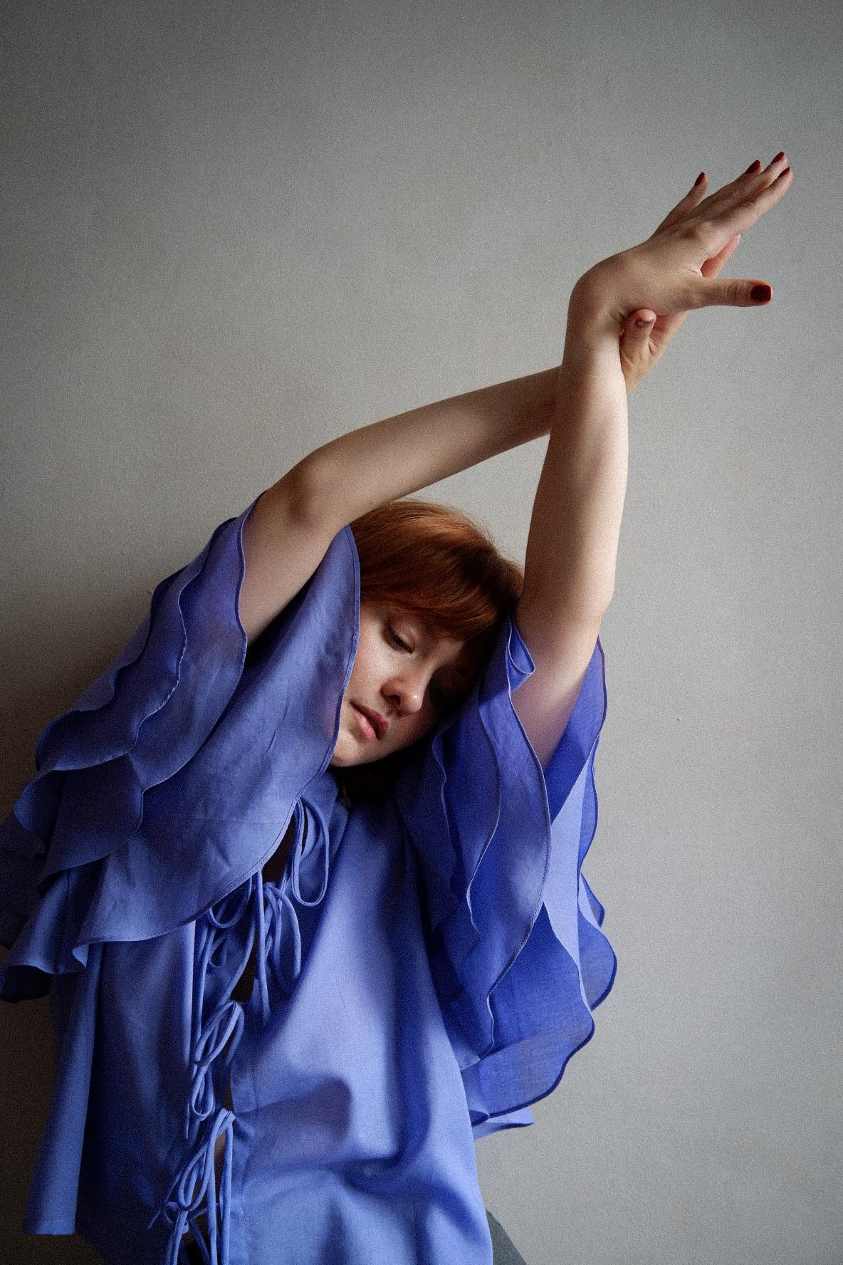 Рубашка с многослойными рукавами