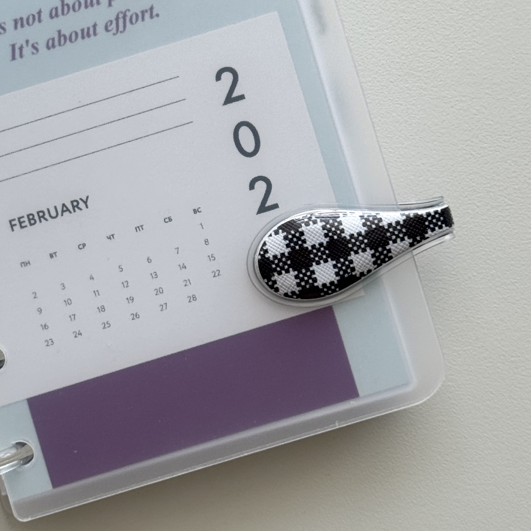 Магнитная скрепка / черно-белая