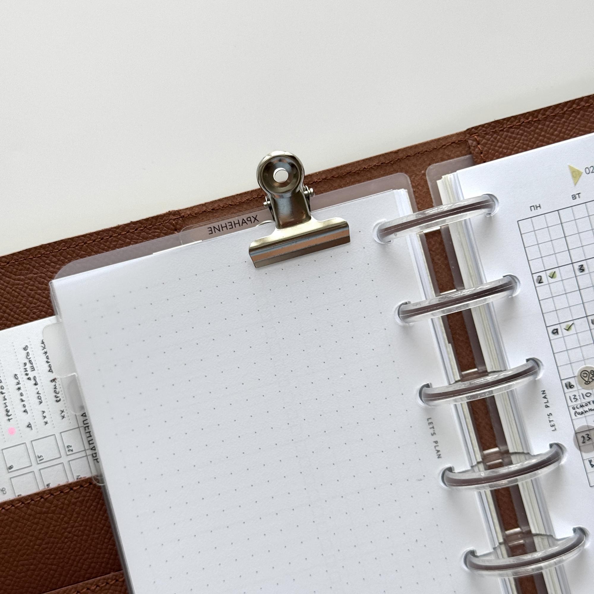 Зажим серебристый