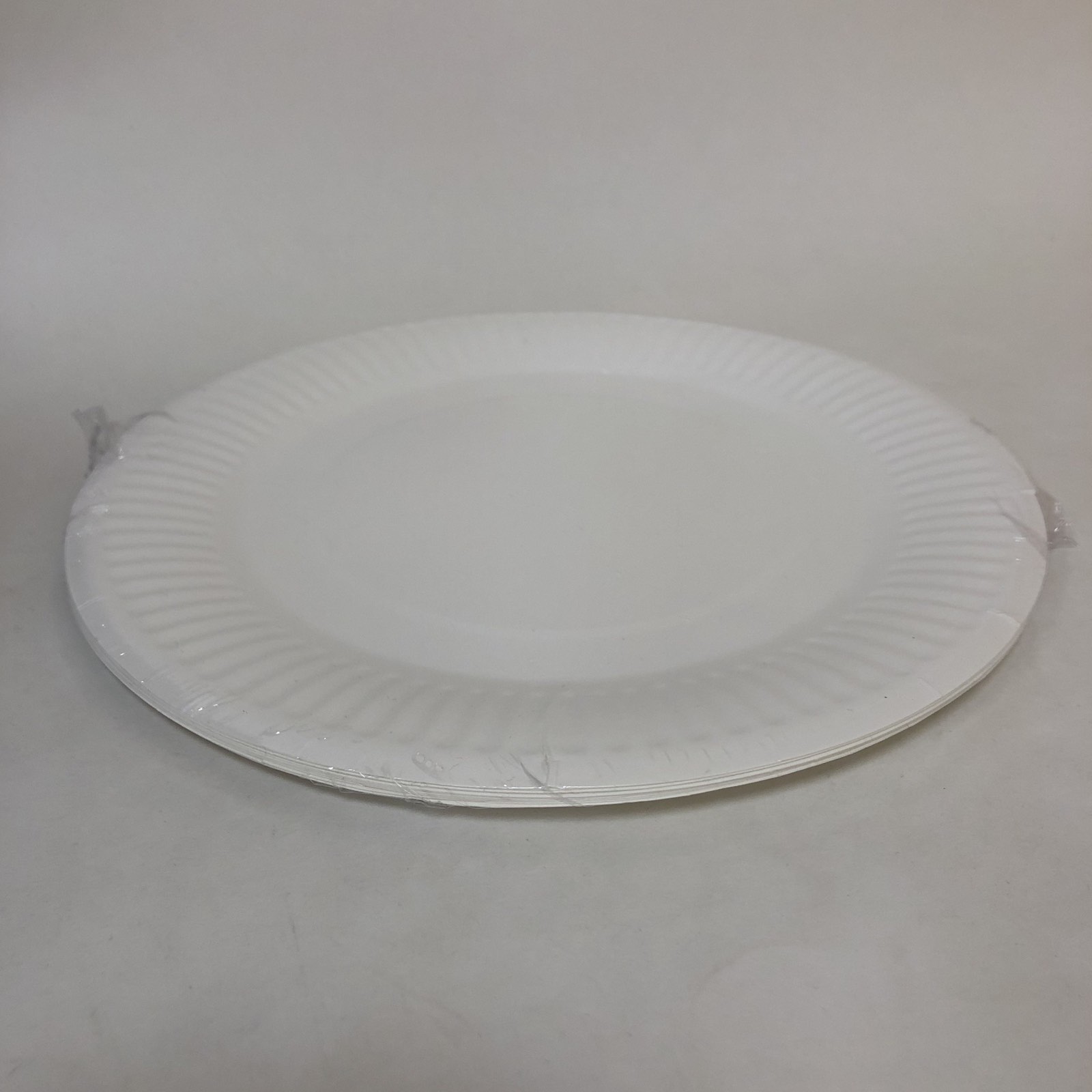 Тарелка круглая 230 мм, мелованная, белая, 10 штук/упак.