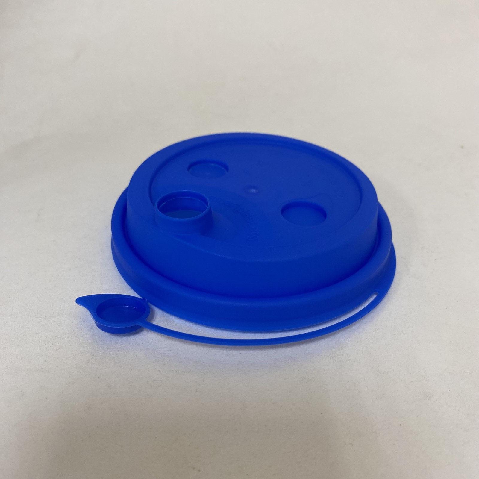 Крышка  ФЛИП ТОП  90 мм, Синяя матовая, 50 штук/упак.