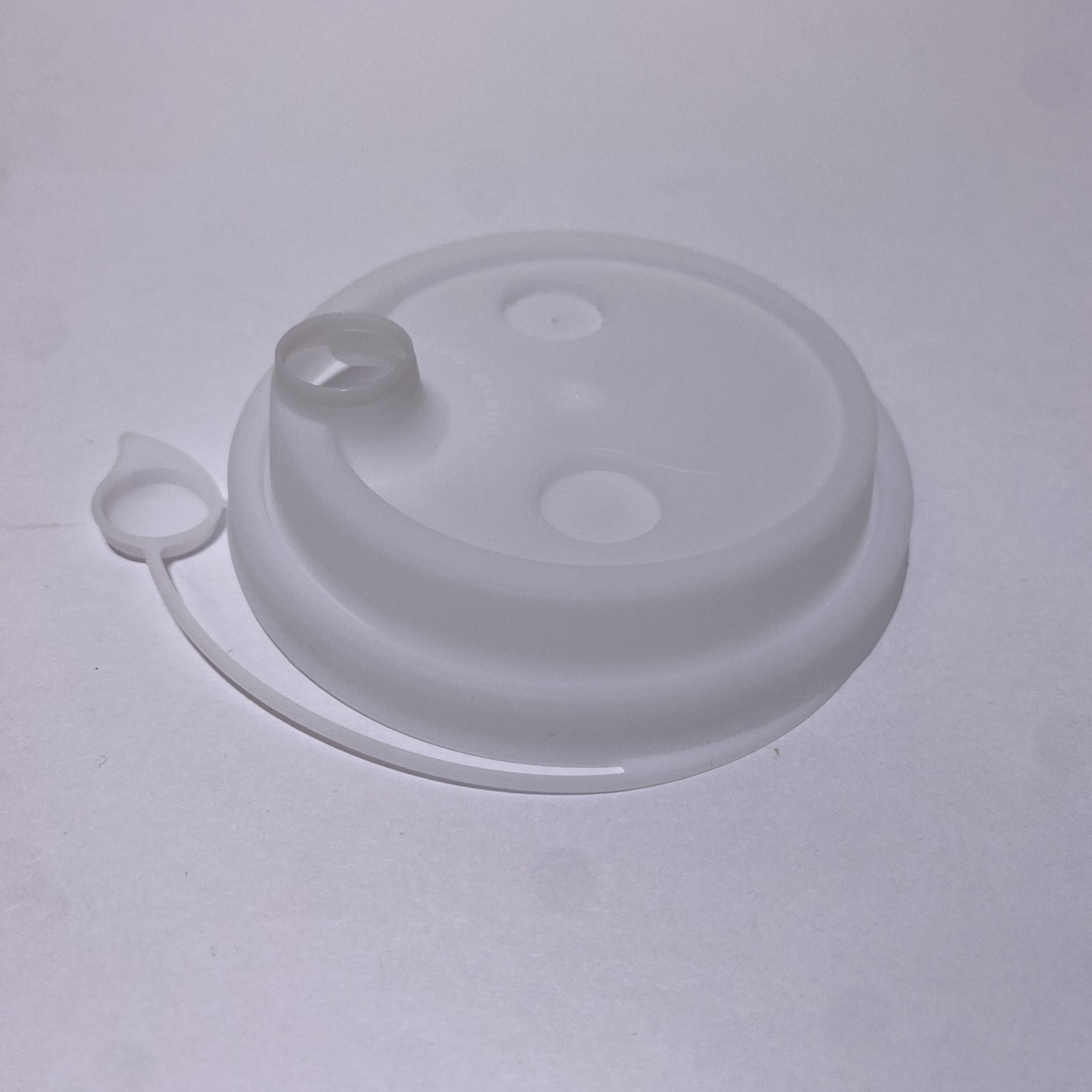 Крышка  ФЛИП ТОП 80 мм, Матовая белая, 50 штук/упак.