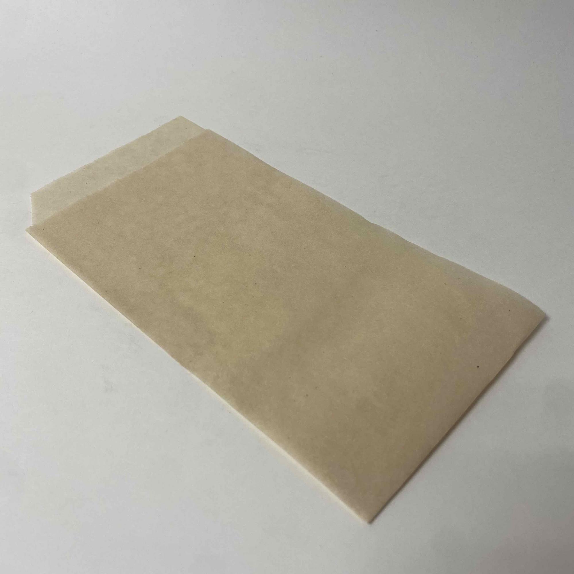 Пакет бумажный (уголок) для хот дога 110х220мм, бежевый, РФ, 100 штук/упак.